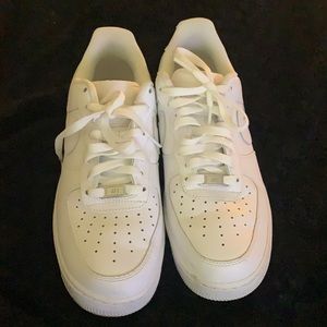 Men’s Nike Air Force 1’s White